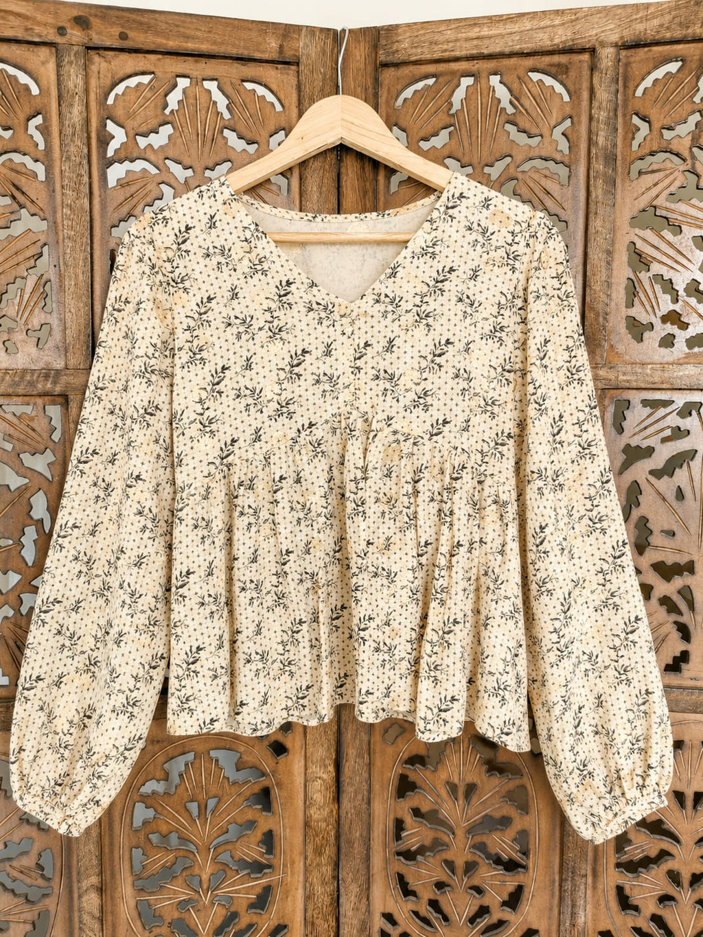 Vintage Bloom V-Neck Peplum Top